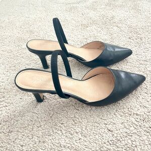 Black Slingback Pointed Kitten Heel, black heels closed-toe with heel strap